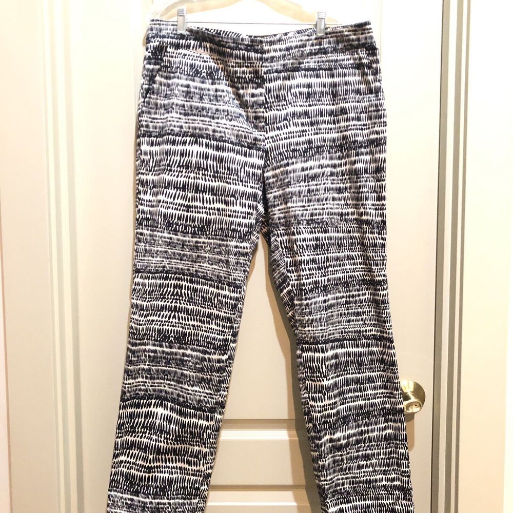 St John Tapered Dress Career Pants Women 12 Black White Print Pattern Mi…